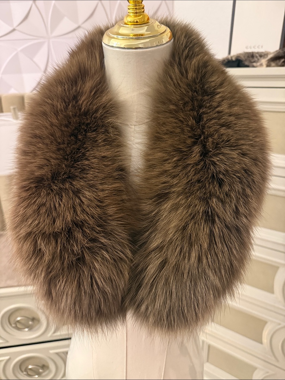 Real fox fur clip on collar